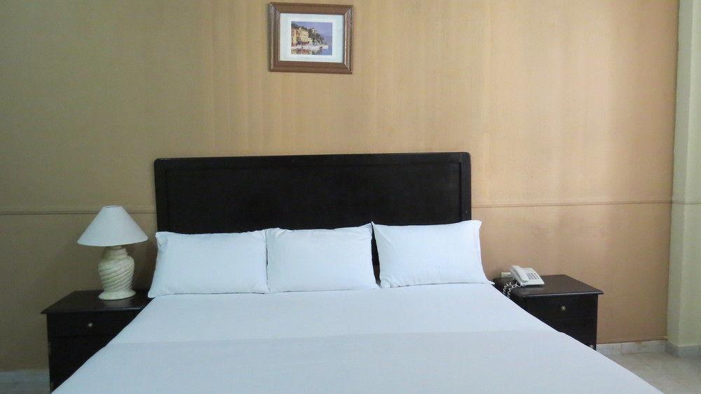 Hotel Marney アグアスカリエンテス エクステリア 写真